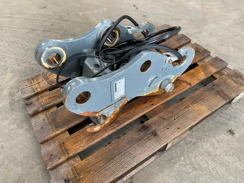 Liebherr SW33 - وصلة الربط للمعدات المعلقة: صور 3 Liebherr SW33 - وصلة الربط للمعدات المعلقة: صور 3