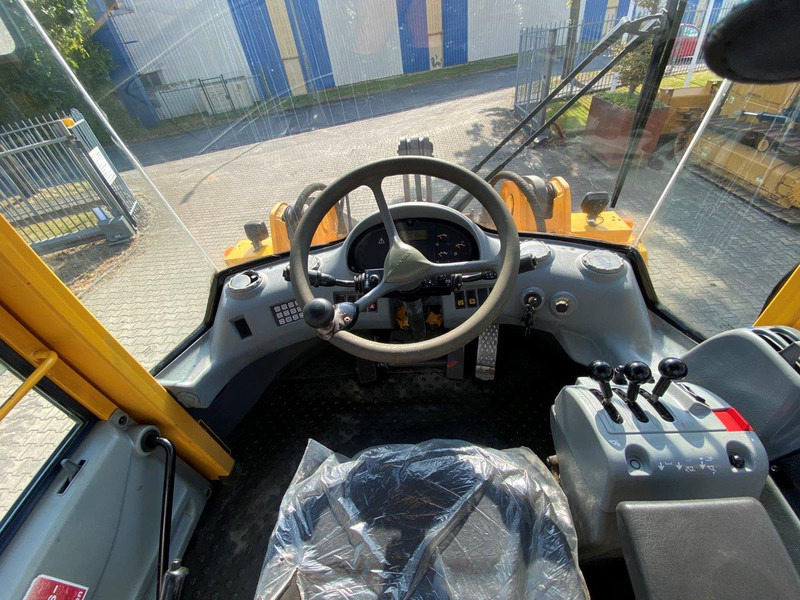 Volvo L70 D NVT - اللودر بعجل: صور 5 Volvo L70 D NVT - اللودر بعجل: صور 5