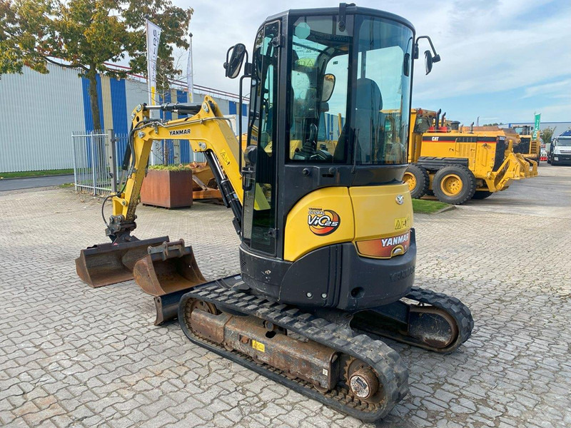Yanmar VIO25-4 NVT - حفارة مصغرة: صور 1 Yanmar VIO25-4 NVT - حفارة مصغرة: صور 1