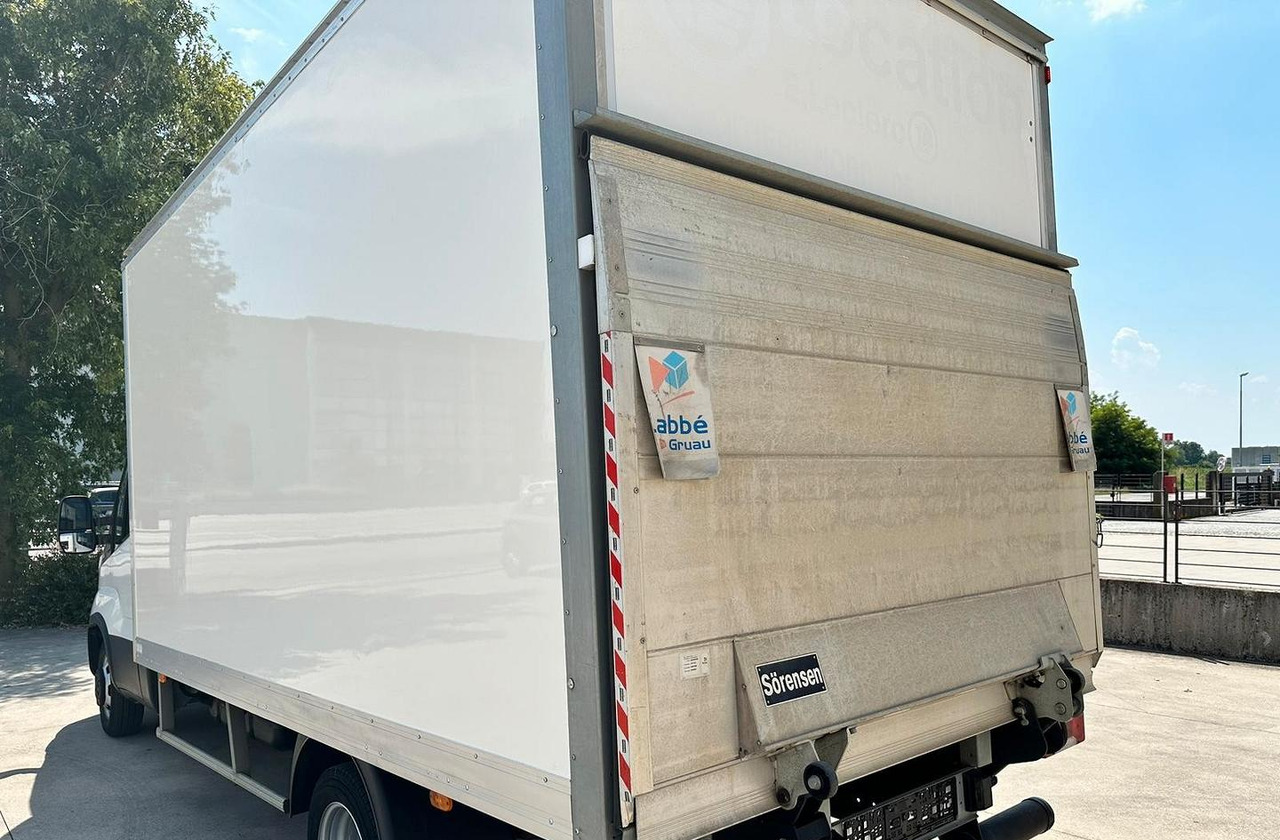 Iveco daily 35c16 euro 6 furgone e sponda - الشاحنات الصغيرة صندوق مغلق: صور 4 Iveco daily 35c16 euro 6 furgone e sponda - الشاحنات الصغيرة صندوق مغلق: صور 4