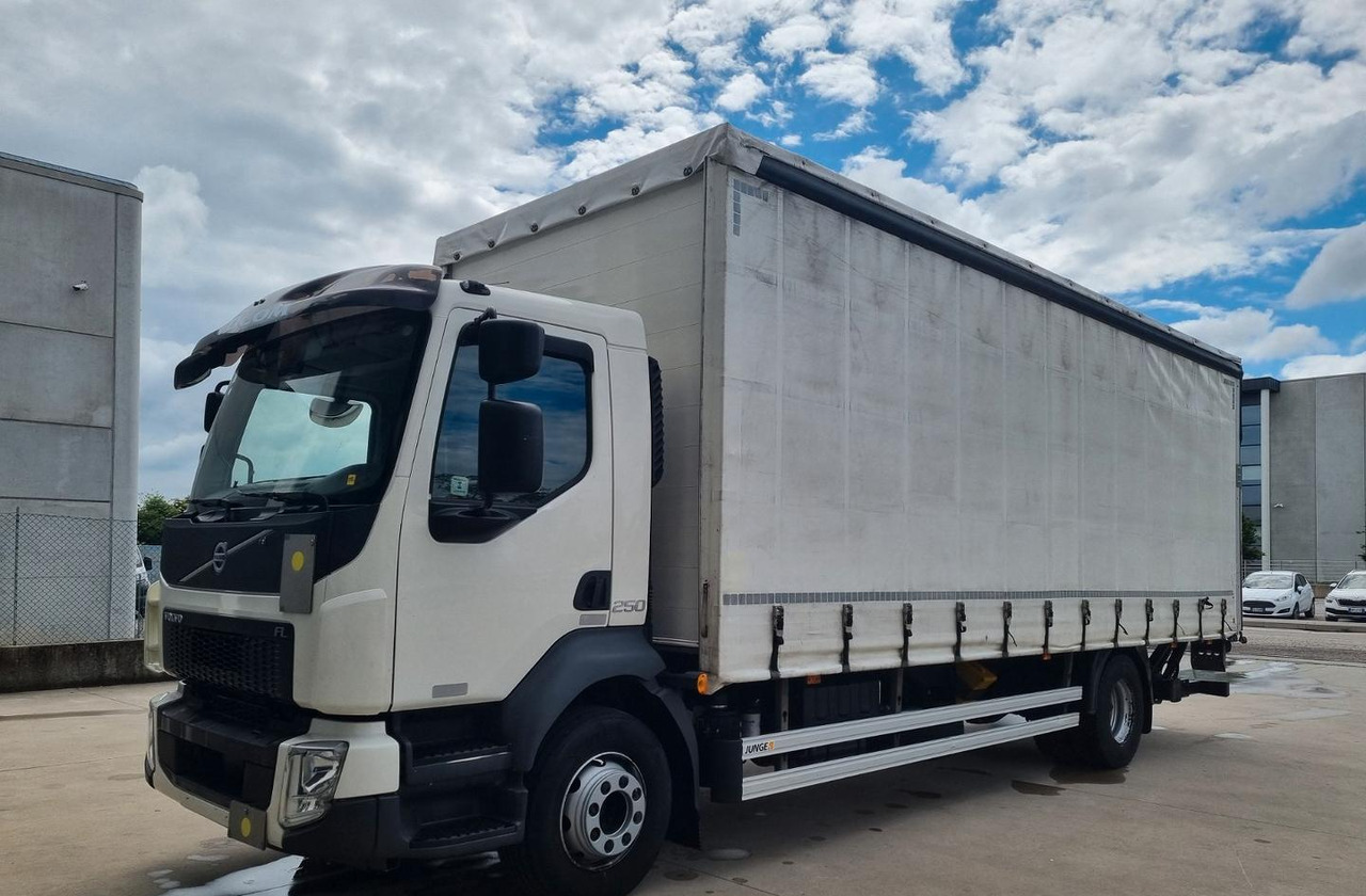 Volvo fl 250 euro 6 copri/scopri sponda - شاحنة ستارة: صور 1 Volvo fl 250 euro 6 copri/scopri sponda - شاحنة ستارة: صور 1