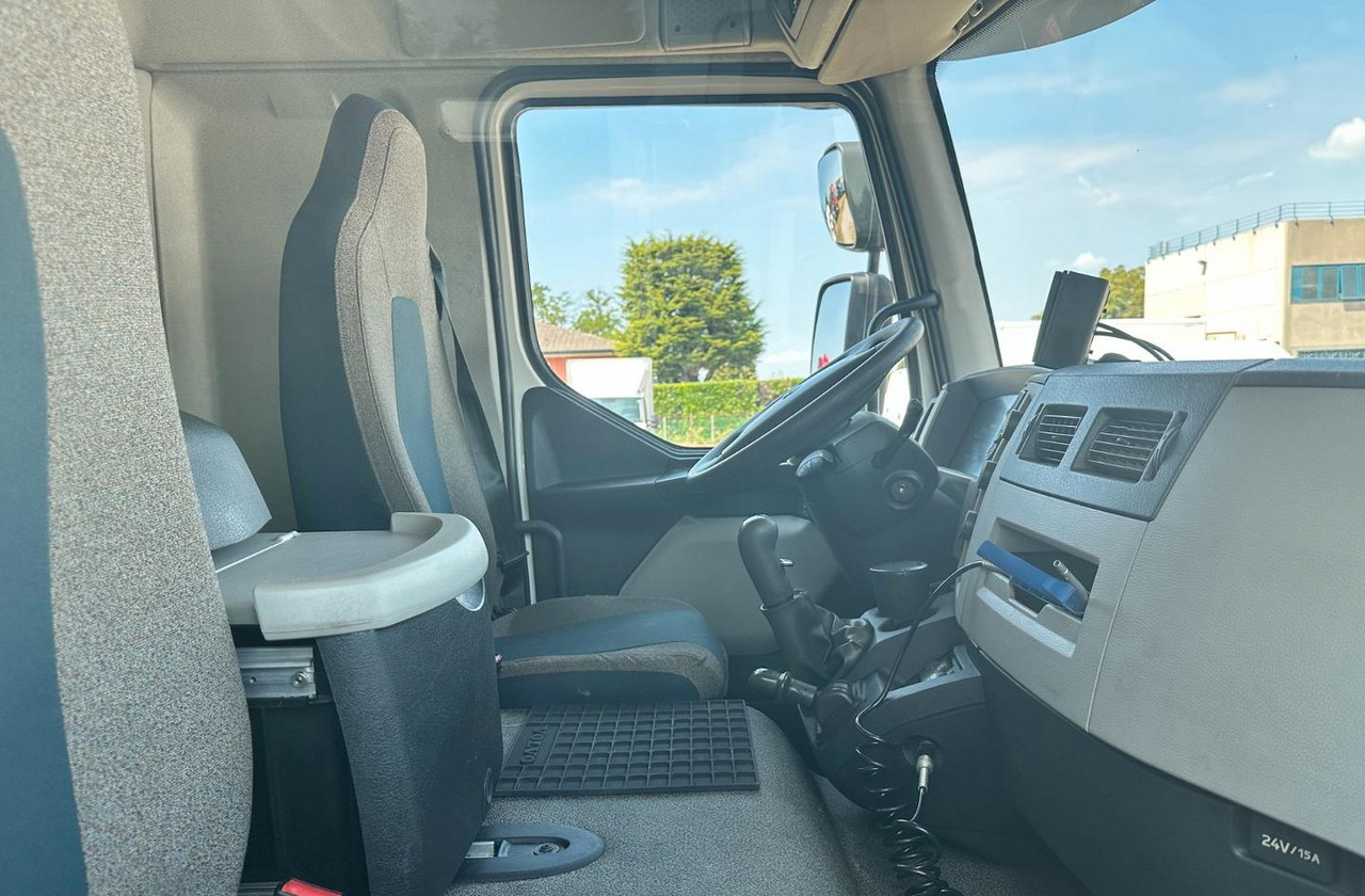 Volvo fl 280 160qli euro 6 - بصندوق مغلق شاحنة: صور 5 Volvo fl 280 160qli euro 6 - بصندوق مغلق شاحنة: صور 5