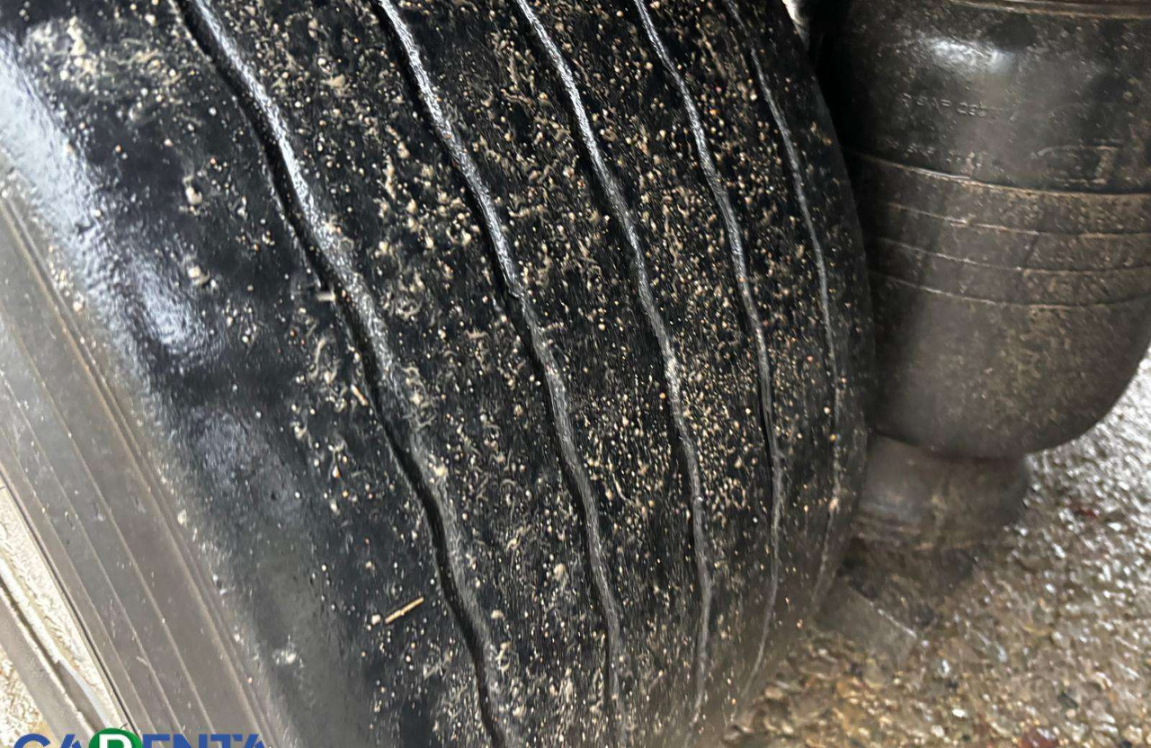 الخيمة نصف مقطورة Kögel SN 24 MEGA SAF: صور 10 الخيمة نصف مقطورة Kögel SN 24 MEGA SAF: صور 10