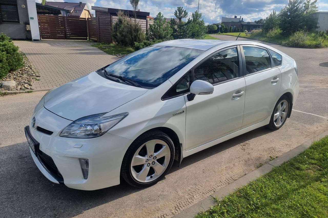 Toyota Corolla - سيارة: صور 5 Toyota Corolla - سيارة: صور 5