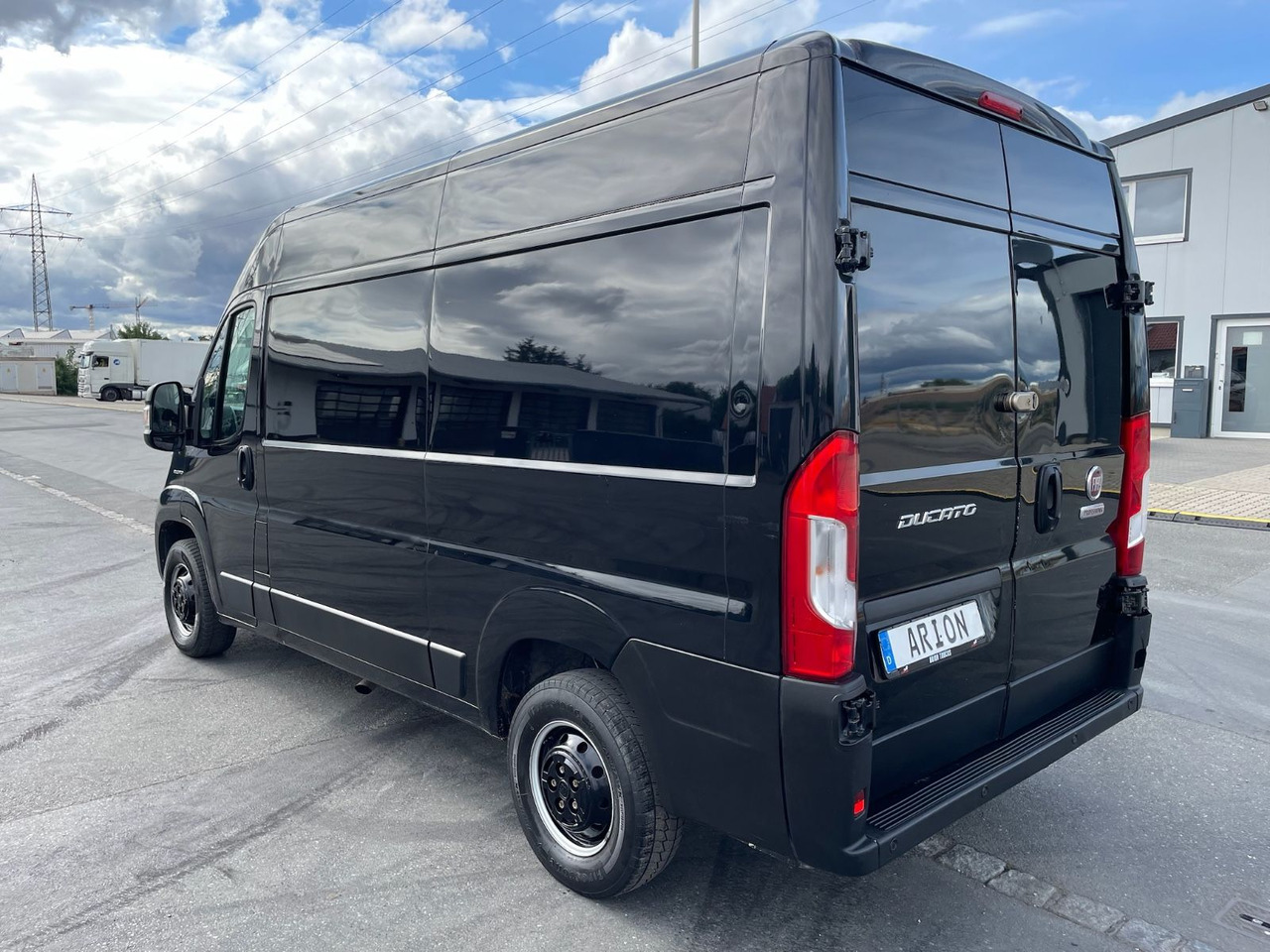 Fiat Ducato 33 140 L2H2 Kastenwagen/AC/EU6 - فان المدمجة: صور 4 Fiat Ducato 33 140 L2H2 Kastenwagen/AC/EU6 - فان المدمجة: صور 4
