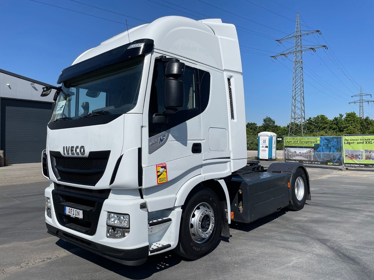Iveco Stralis Hi-Way 400 NP 4x2BL/CNG/Retarder/ACC/EU6 - شاحنة جرار: صور 3 Iveco Stralis Hi-Way 400 NP 4x2BL/CNG/Retarder/ACC/EU6 - شاحنة جرار: صور 3