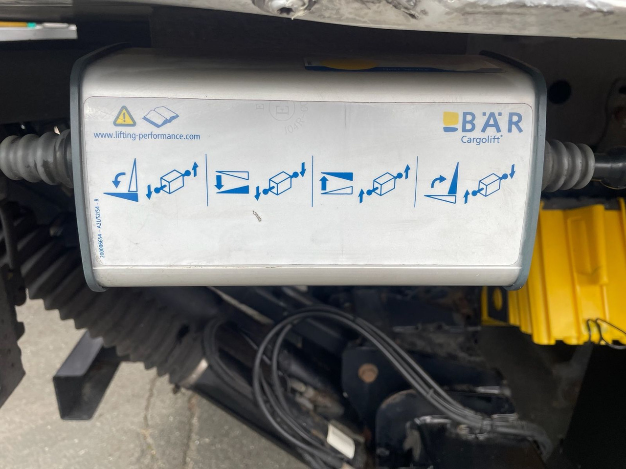 KERSCHER ZAA18 Kühlkoffer/CARRIER/SUPRA900U/LBW - مبردة مقطورة: صور 4 KERSCHER ZAA18 Kühlkoffer/CARRIER/SUPRA900U/LBW - مبردة مقطورة: صور 4