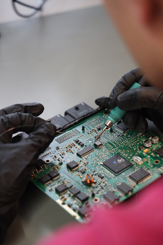 CPC4 Repair/ Reparatur Mercedes Mercedes /Terberg / Kamag Wiesel /Setra Atego, Actros, Axor, Antos, Arocs, Citaro, - كتلة التحكم: صور 4 CPC4 Repair/ Reparatur Mercedes Mercedes /Terberg / Kamag Wiesel /Setra Atego, Actros, Axor, Antos, Arocs, Citaro, - كتلة التحكم: صور 4