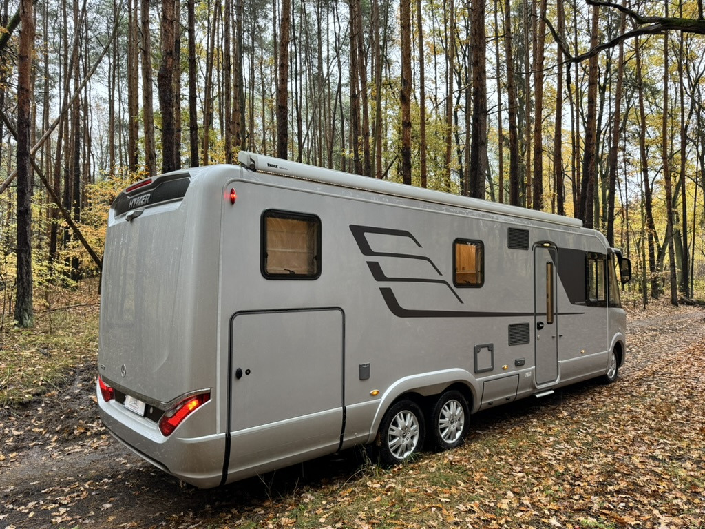 HYMER / ERIBA BML880 - موتر هوم متكامل: صور 3 HYMER / ERIBA BML880 - موتر هوم متكامل: صور 3