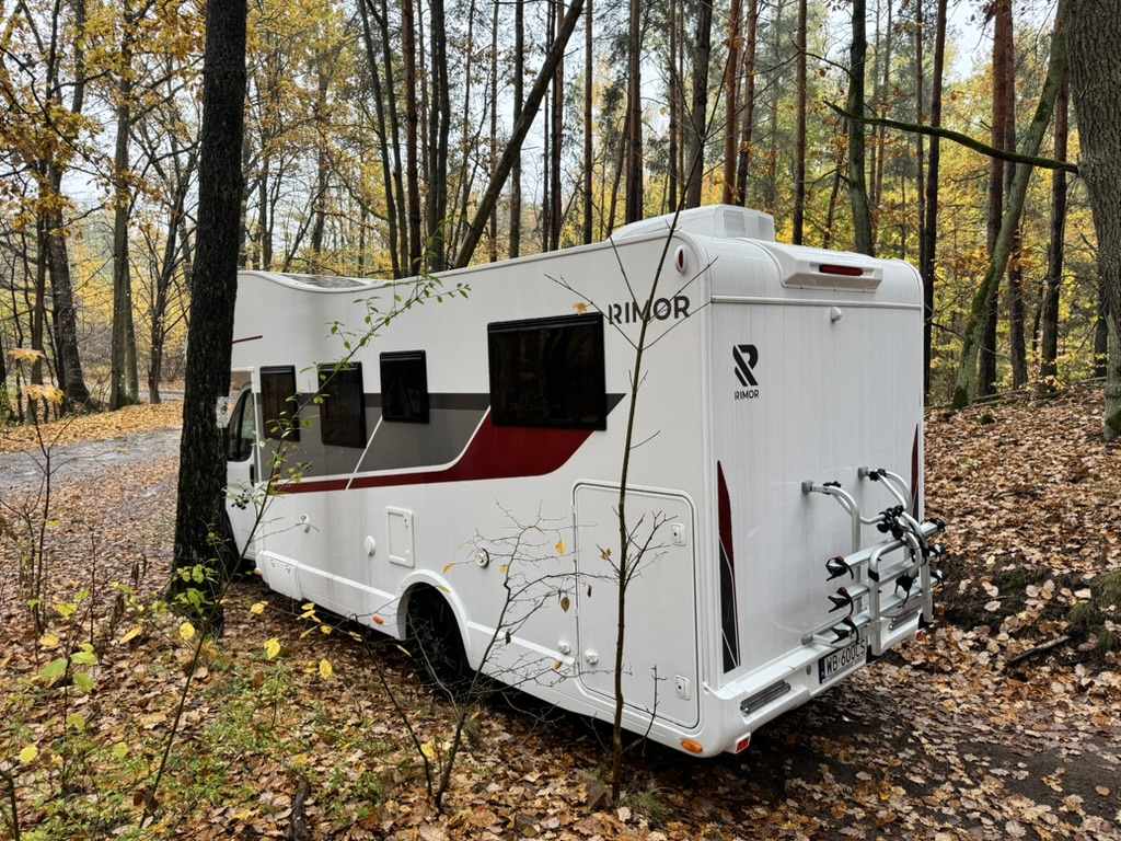 Rimor Seal 695 - موتر هوم سقف عالي: صور 3 Rimor Seal 695 - موتر هوم سقف عالي: صور 3