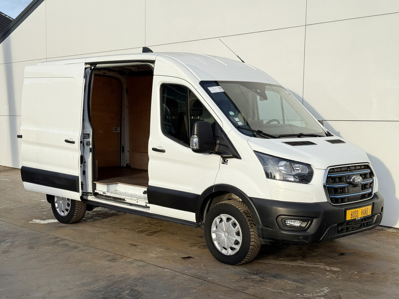 Ford E-Transit 390 75kWh 184PK 390 Elektrisch 75kWh 334km WLTP BEV Snelladen L2H2 Climate Control Tachograaf Carplay 360° Camera Stoelverwarming Parkeersensoren voor achter Laadkabel - فان, فان كهربائية: صور 5 Ford E-Transit 390 75kWh 184PK 390 Elektrisch 75kWh 334km WLTP BEV Snelladen L2H2 Climate Control Tachograaf Carplay 360° Camera Stoelverwarming Parkeersensoren voor achter Laadkabel - فان, فان كهربائية: صور 5