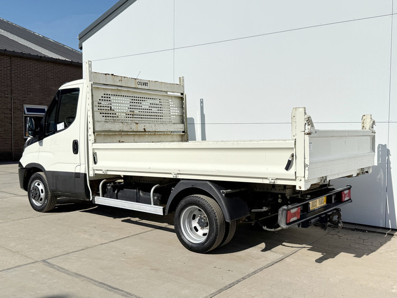 Iveco Daily 35C12 2.3 Kipper Dubbellucht Trekhaak Airco Cruise Control Lucht Geveerde Stoel - قلاب صغير: صور 3 Iveco Daily 35C12 2.3 Kipper Dubbellucht Trekhaak Airco Cruise Control Lucht Geveerde Stoel - قلاب صغير: صور 3