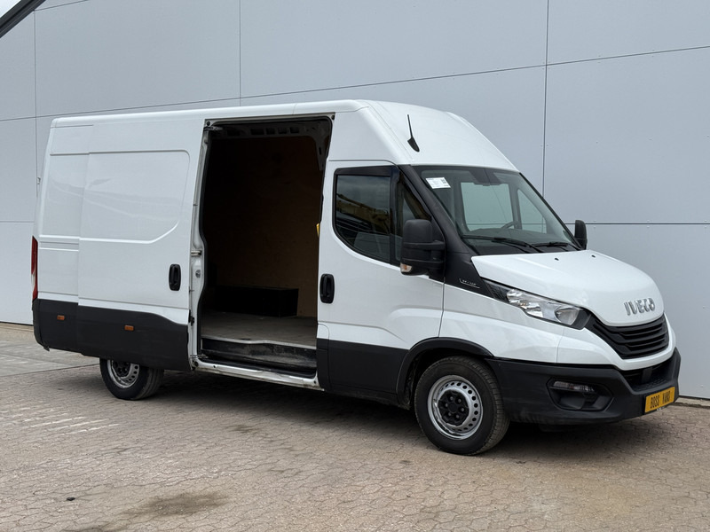 Iveco Daily 35S14 2.3 L2H2 Airco Cruise 3.5ton Trekgewicht Lucht geveerde stoel - فان المدمجة: صور 5 Iveco Daily 35S14 2.3 L2H2 Airco Cruise 3.5ton Trekgewicht Lucht geveerde stoel - فان المدمجة: صور 5