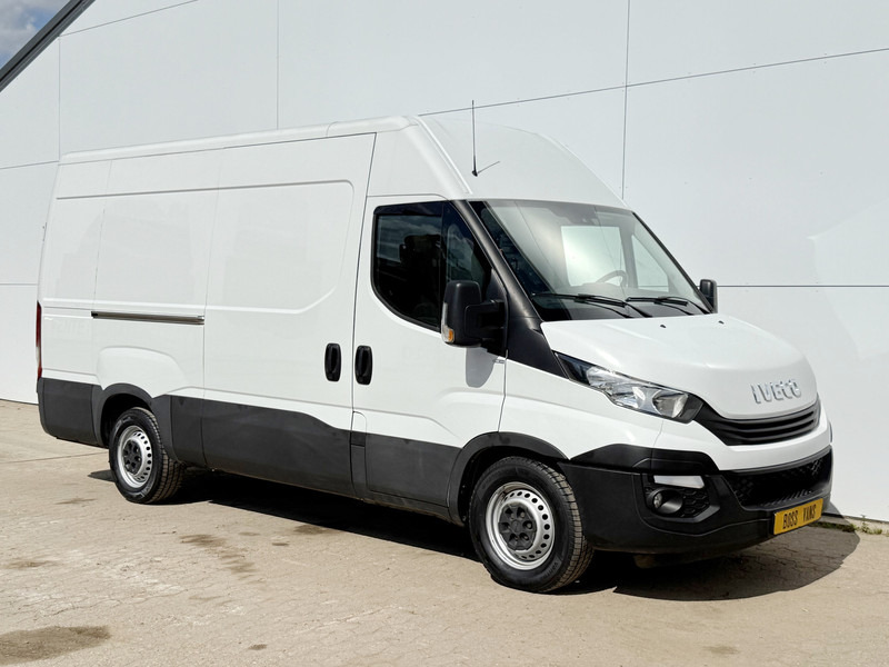 Iveco Daily 35S14 L2H2 Luchtvering Trekhaak Cruise Control Climate Control Lucht Geveerde Bestuurdersstoel - فان: صور 4 Iveco Daily 35S14 L2H2 Luchtvering Trekhaak Cruise Control Climate Control Lucht Geveerde Bestuurdersstoel - فان: صور 4
