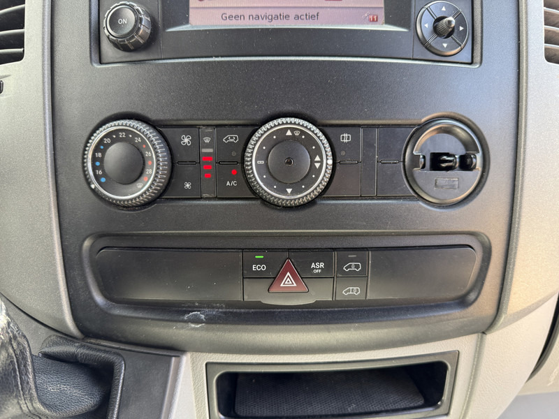 تأجير Mercedes-Benz Sprinter 211 2.2 CDI Automaat L2H2 Climate Control Trekhaak Navigatie Mercedes-Benz Sprinter 211 2.2 CDI Automaat L2H2 Climate Control Trekhaak Navigatie: صور 19