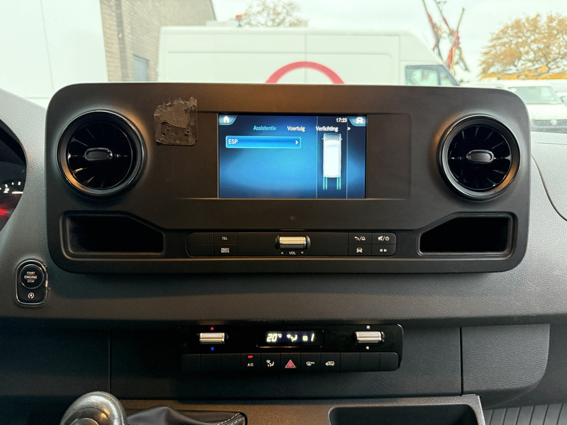 تأجير Mercedes-Benz Sprinter 311 2.2 CDI L2H2 Climate Control Carplay ESP Parkeersensoren achter Mercedes-Benz Sprinter 311 2.2 CDI L2H2 Climate Control Carplay ESP Parkeersensoren achter: صور 19