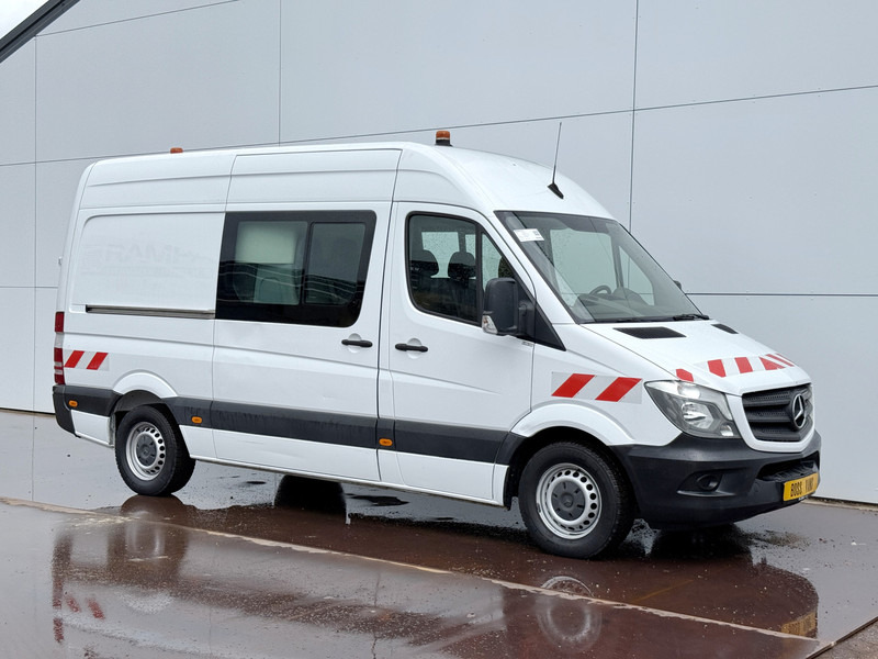 Mercedes-Benz Sprinter 314 2.2 CDI Dubbele Cabine 7 Stoelen Mixto DoKa L2H2 Climate Control Cruise Control 3.5t Trekhaak - فان المدمجة, الشاحنات الصغيرة كابينة مزدوجة: صور 4 Mercedes-Benz Sprinter 314 2.2 CDI Dubbele Cabine 7 Stoelen Mixto DoKa L2H2 Climate Control Cruise Control 3.5t Trekhaak - فان المدمجة, الشاحنات الصغيرة كابينة مزدوجة: صور 4