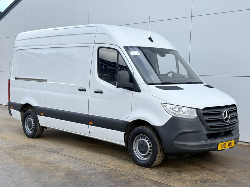 Mercedes-Benz Sprinter 314 2.2 CDI L2H2 Automaat L2H2 Carplay Climate Control Cruise Control Camera - فان المدمجة: صور 4 Mercedes-Benz Sprinter 314 2.2 CDI L2H2 Automaat L2H2 Carplay Climate Control Cruise Control Camera - فان المدمجة: صور 4