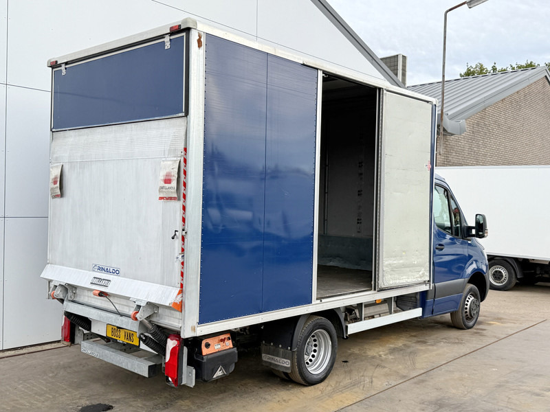 Mercedes-Benz Sprinter 417 1.9 CDI Laadklep 1000kg Dubbellucht Climate Control Carplay - الشاحنات الصغيرة صندوق مغلق: صور 3 Mercedes-Benz Sprinter 417 1.9 CDI Laadklep 1000kg Dubbellucht Climate Control Carplay - الشاحنات الصغيرة صندوق مغلق: صور 3
