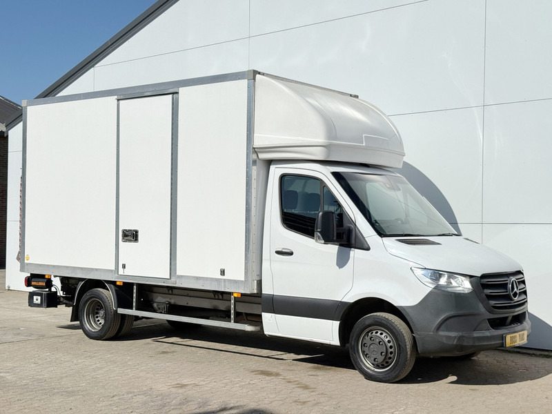 Mercedes-Benz Sprinter 514 2.2 CDI Dubbellucht Laadklep Airco Cruise Control Bakwagen Meubelbak Koffer - الشاحنات الصغيرة صندوق مغلق: صور 4 Mercedes-Benz Sprinter 514 2.2 CDI Dubbellucht Laadklep Airco Cruise Control Bakwagen Meubelbak Koffer - الشاحنات الصغيرة صندوق مغلق: صور 4
