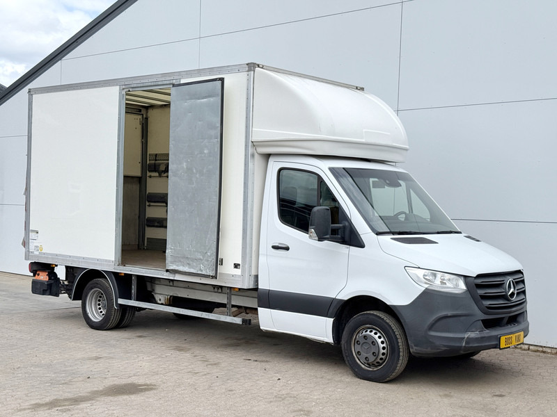 Mercedes-Benz Sprinter 514 2.2 CDI Dubbellucht Laadklep Airco Cruise Control Bakwagen Meubelbak Koffer - الشاحنات الصغيرة صندوق مغلق: صور 5 Mercedes-Benz Sprinter 514 2.2 CDI Dubbellucht Laadklep Airco Cruise Control Bakwagen Meubelbak Koffer - الشاحنات الصغيرة صندوق مغلق: صور 5