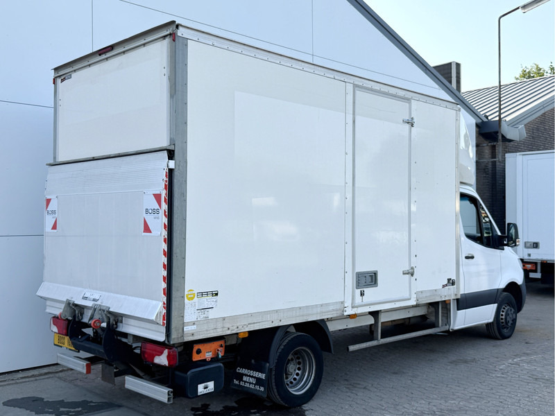 Mercedes-Benz Sprinter 514 2.2 CDI Dubbellucht Laadklep Airco Cruise Control Bakwagen Meubelbak Koffer - الشاحنات الصغيرة صندوق مغلق: صور 3 Mercedes-Benz Sprinter 514 2.2 CDI Dubbellucht Laadklep Airco Cruise Control Bakwagen Meubelbak Koffer - الشاحنات الصغيرة صندوق مغلق: صور 3