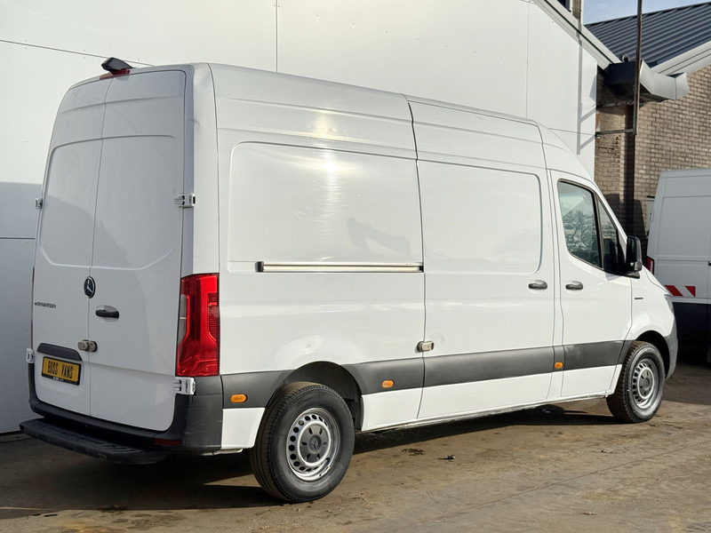Mercedes-Benz eSprinter 312 L2H2 100% Elektrisch 55kWh 168km WLTP 80kw Snelladen Climate Control Camera Stoelverwarming - فان, فان كهربائية: صور 3 Mercedes-Benz eSprinter 312 L2H2 100% Elektrisch 55kWh 168km WLTP 80kw Snelladen Climate Control Camera Stoelverwarming - فان, فان كهربائية: صور 3