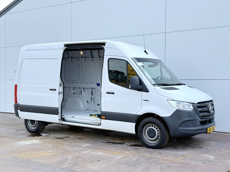 Mercedes-Benz eSprinter 312 L2H2 Elektrisch 41kWh 120km WLTP Climate Control Camera Stoelverwarming - فان, فان كهربائية: صور 5 Mercedes-Benz eSprinter 312 L2H2 Elektrisch 41kWh 120km WLTP Climate Control Camera Stoelverwarming - فان, فان كهربائية: صور 5