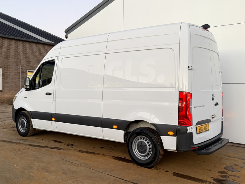Mercedes-Benz eSprinter eSprinter L2H2 55 kWh ALL-IN PRIJS L2H2 55kWh 168km WLTP 80kw Snelladen Climate Control Camera Stoelverwarming - فان, فان كهربائية: صور 2 Mercedes-Benz eSprinter eSprinter L2H2 55 kWh ALL-IN PRIJS L2H2 55kWh 168km WLTP 80kw Snelladen Climate Control Camera Stoelverwarming - فان, فان كهربائية: صور 2