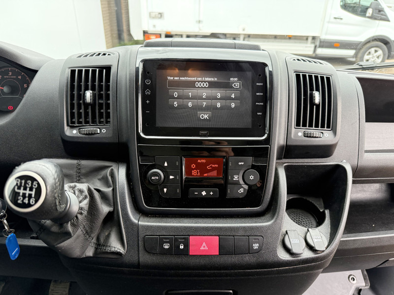 فان المدمجة Opel Movano 2.2 HDI 140PK L2H2 Climate Control Cruise Control Parkeersensoren: صور 15