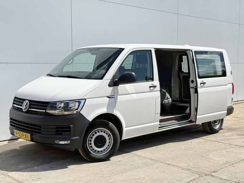 Volkswagen Transporter 2.0 TDI 150pk L2H1 Automaat 2x Schuif Trekhaak Navigatie Apple / Android Carplay APK 03-26 - فان المدمجة: صور 2 Volkswagen Transporter 2.0 TDI 150pk L2H1 Automaat 2x Schuif Trekhaak Navigatie Apple / Android Carplay APK 03-26 - فان المدمجة: صور 2