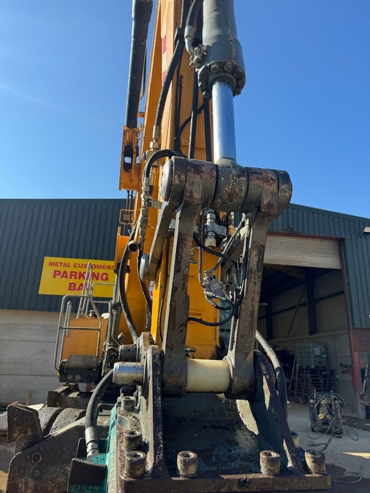 حفارة النقل والشحن Liebherr LH 22 M: صور 10