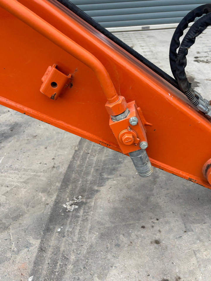 تأجير Hitachi ZX85USBR-6 2PB Hitachi ZX85USBR-6 2PB: صور 10 تأجير Hitachi ZX85USBR-6 2PB Hitachi ZX85USBR-6 2PB: صور 10