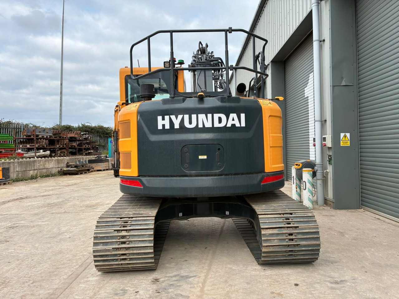 Hyundai HX130ALCR - حفارات زحافة: صور 4 Hyundai HX130ALCR - حفارات زحافة: صور 4