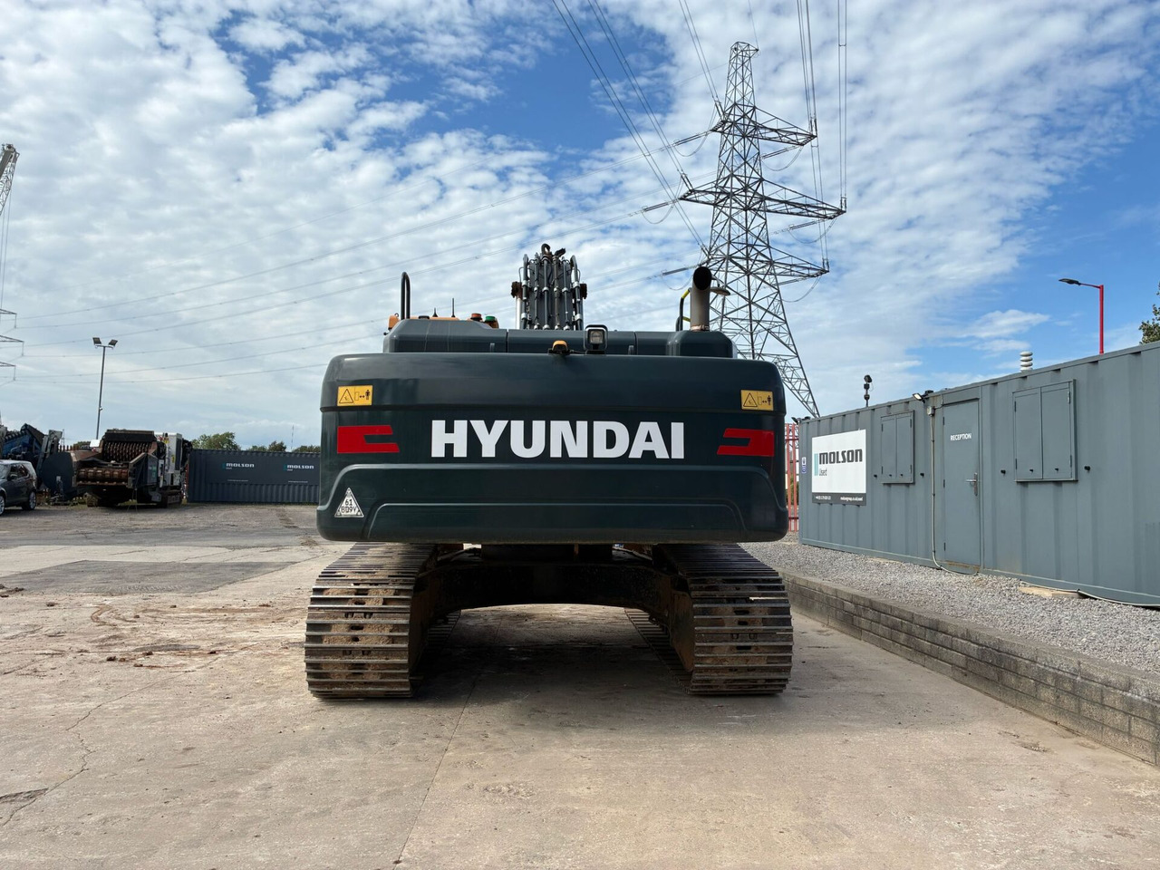 Hyundai HX330 - حفارات زحافة: صور 4 Hyundai HX330 - حفارات زحافة: صور 4