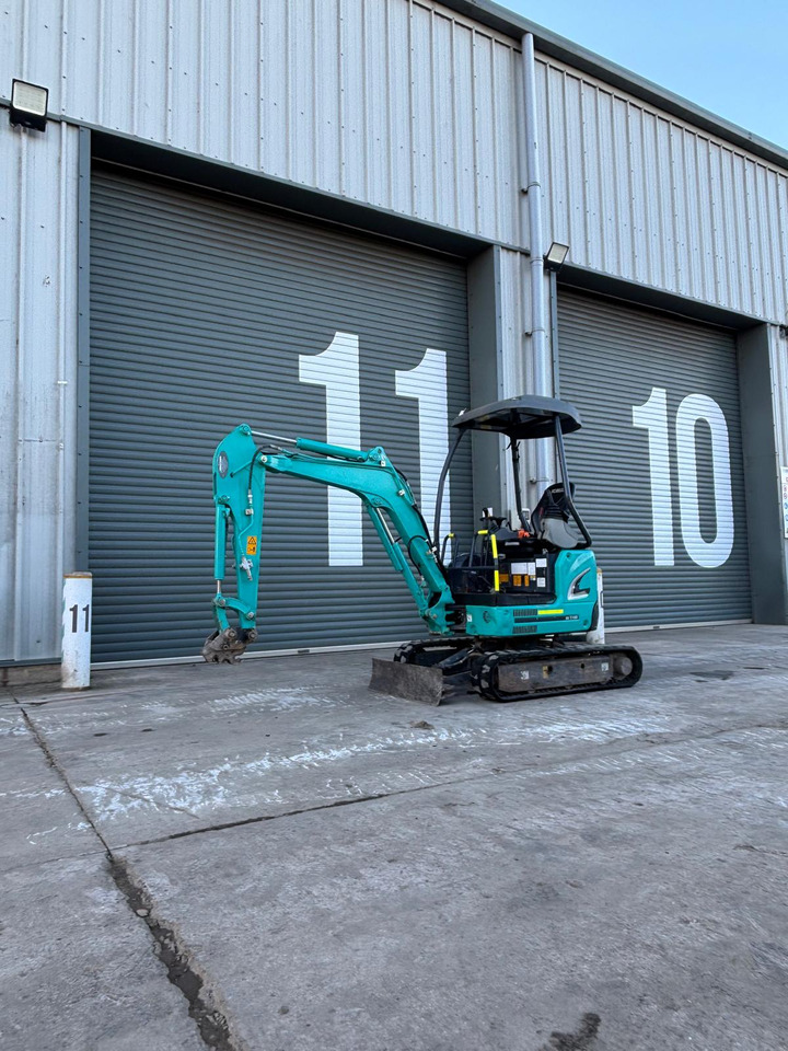 Kobelco SK17SR-3 - حفارة مصغرة: صور 2 Kobelco SK17SR-3 - حفارة مصغرة: صور 2