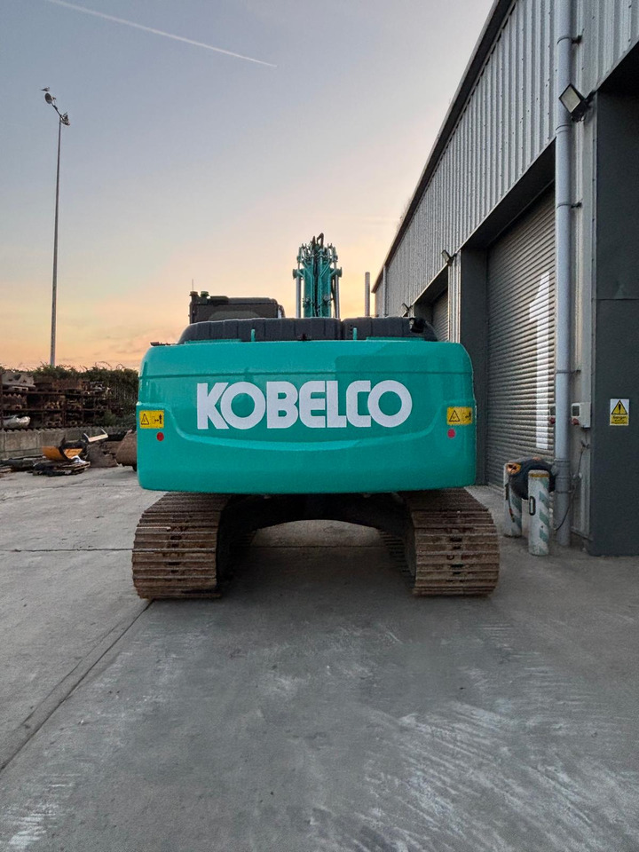 Kobelco SK210LC-11 - حفارات زحافة: صور 4 Kobelco SK210LC-11 - حفارات زحافة: صور 4