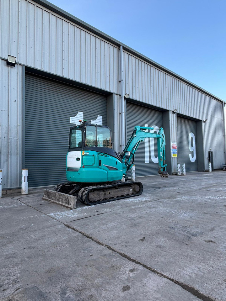 Kobelco SK45SRX - حفارة مصغرة: صور 5 Kobelco SK45SRX - حفارة مصغرة: صور 5