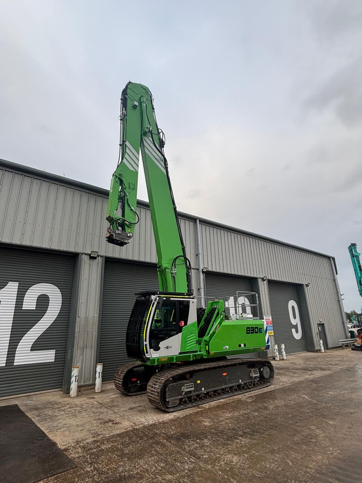 Sennebogen 830R - حفارات زحافة: صور 1 Sennebogen 830R - حفارات زحافة: صور 1