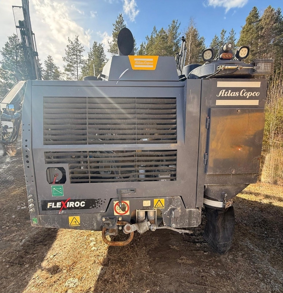 Atlas Copco FLEXIROC T30 R-03 - آلة حفر: صور 3 Atlas Copco FLEXIROC T30 R-03 - آلة حفر: صور 3