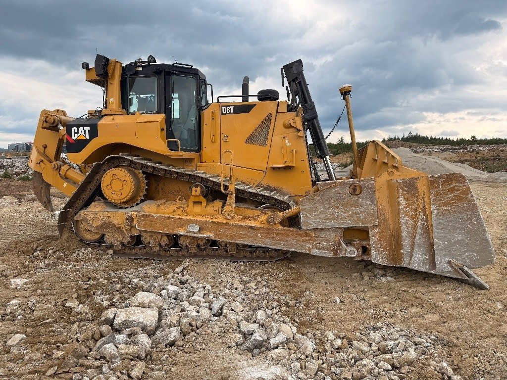 CAT D 8 T - بلدوزر: صور 1 CAT D 8 T - بلدوزر: صور 1