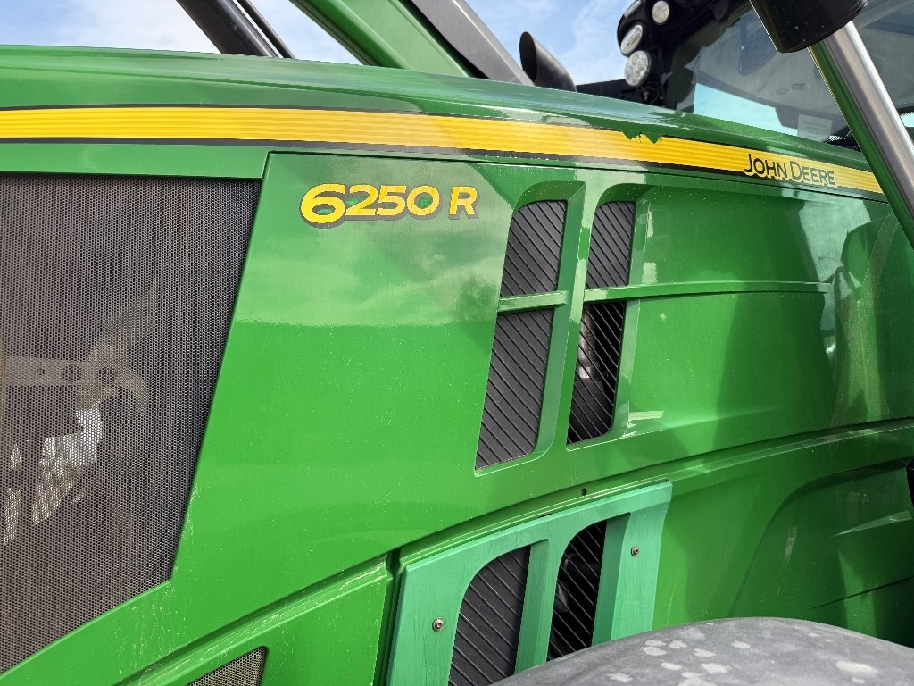 John Deere 6250 R ULTIMATE - جرار: صور 4 John Deere 6250 R ULTIMATE - جرار: صور 4