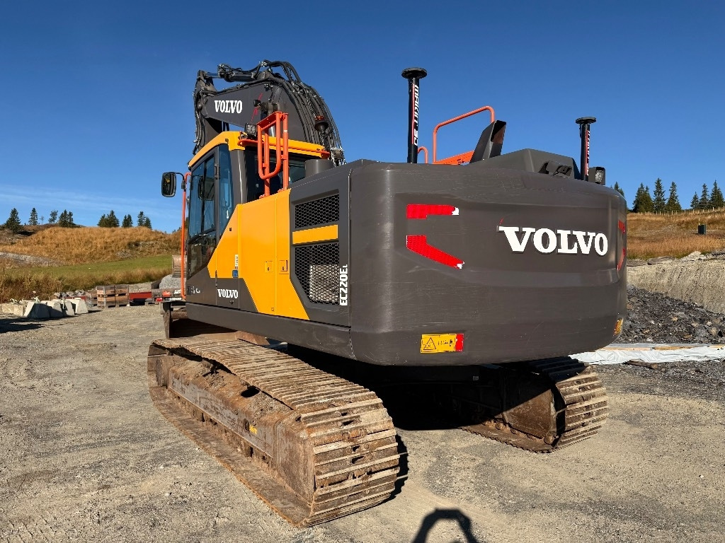 Volvo EC220EL  - حفارات زحافة: صور 2 Volvo EC220EL  - حفارات زحافة: صور 2