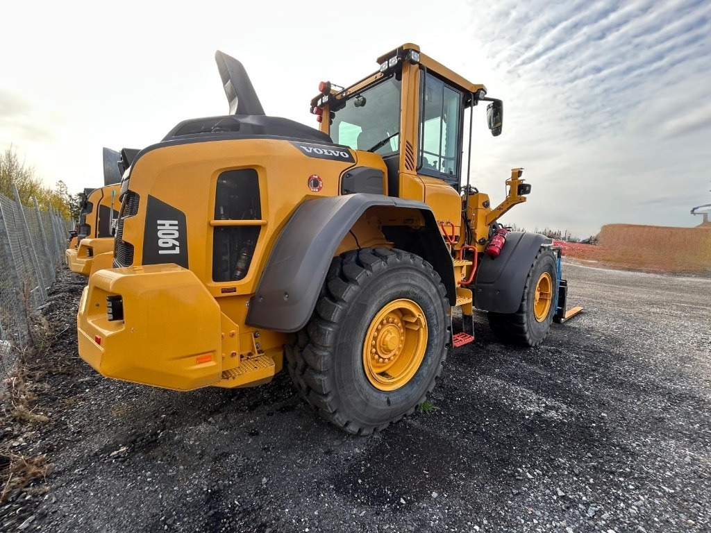 Volvo L 90 H - اللودر بعجل: صور 4 Volvo L 90 H - اللودر بعجل: صور 4