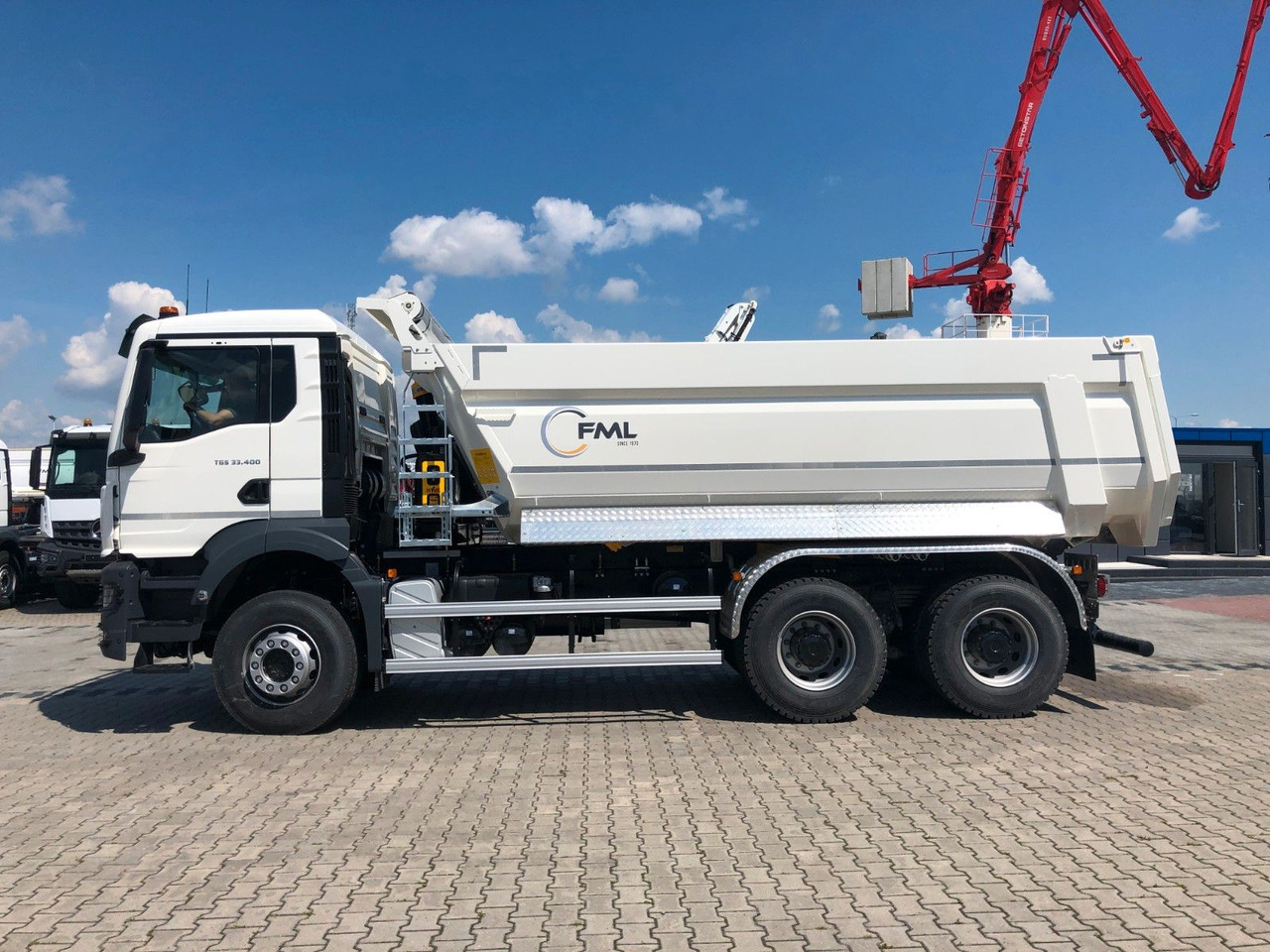 MAN TGS 33.400 6X4 EURO2 FML KIPPER 17,5M3 - قلابات: صور 4 MAN TGS 33.400 6X4 EURO2 FML KIPPER 17,5M3 - قلابات: صور 4