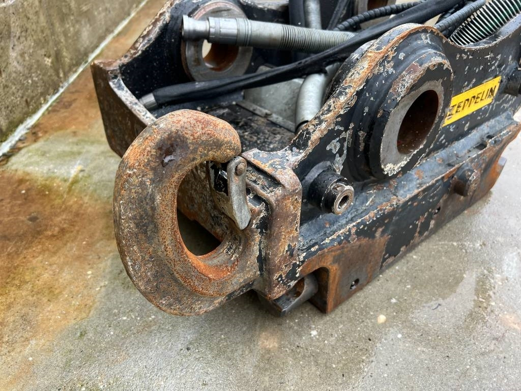 OilQuick OQ70/55 - وصلة الربط للمعدات المعلقة - آلات البناء: صور 3 OilQuick OQ70/55 - وصلة الربط للمعدات المعلقة - آلات البناء: صور 3