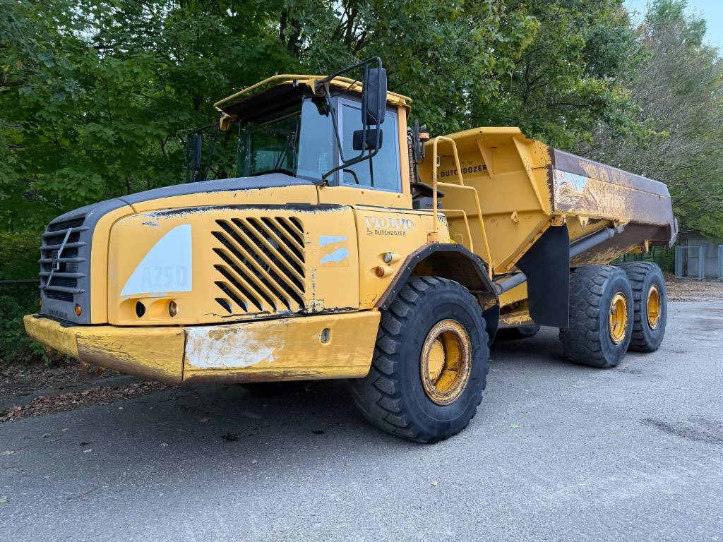 Volvo A 25 D  - شاحنة مفصلية: صور 1 Volvo A 25 D  - شاحنة مفصلية: صور 1
