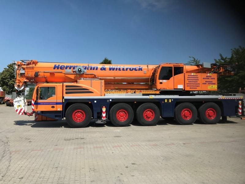 Terex Demag AC 250-5 - رافعة لجميع التضاريس: صور 2 Terex Demag AC 250-5 - رافعة لجميع التضاريس: صور 2