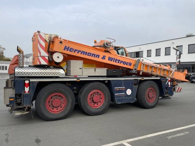 Terex Demag AC 40-1 - رافعة لجميع التضاريس: صور 3 Terex Demag AC 40-1 - رافعة لجميع التضاريس: صور 3