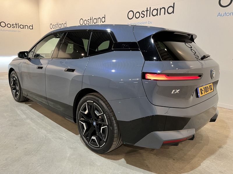 BMW iX xDrive40 High Executive 77 kWh / Luchtvering / Pano / Harman Kardon / Trekhaak / Sportpakket / 27.750 KM !! - سيارة دفع رباعي: صور 4 BMW iX xDrive40 High Executive 77 kWh / Luchtvering / Pano / Harman Kardon / Trekhaak / Sportpakket / 27.750 KM !! - سيارة دفع رباعي: صور 4